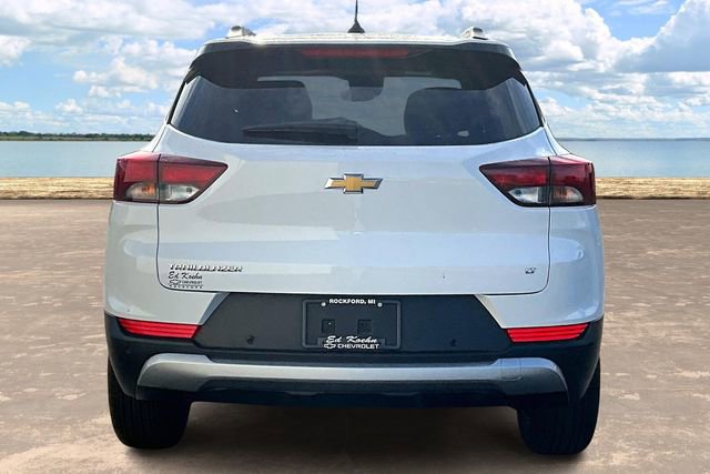 Certified 2024 Chevrolet TrailBlazer LT w/ Driver Confidence Package image 5
