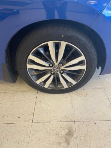Used 2015 Honda Fit EX-L image 32