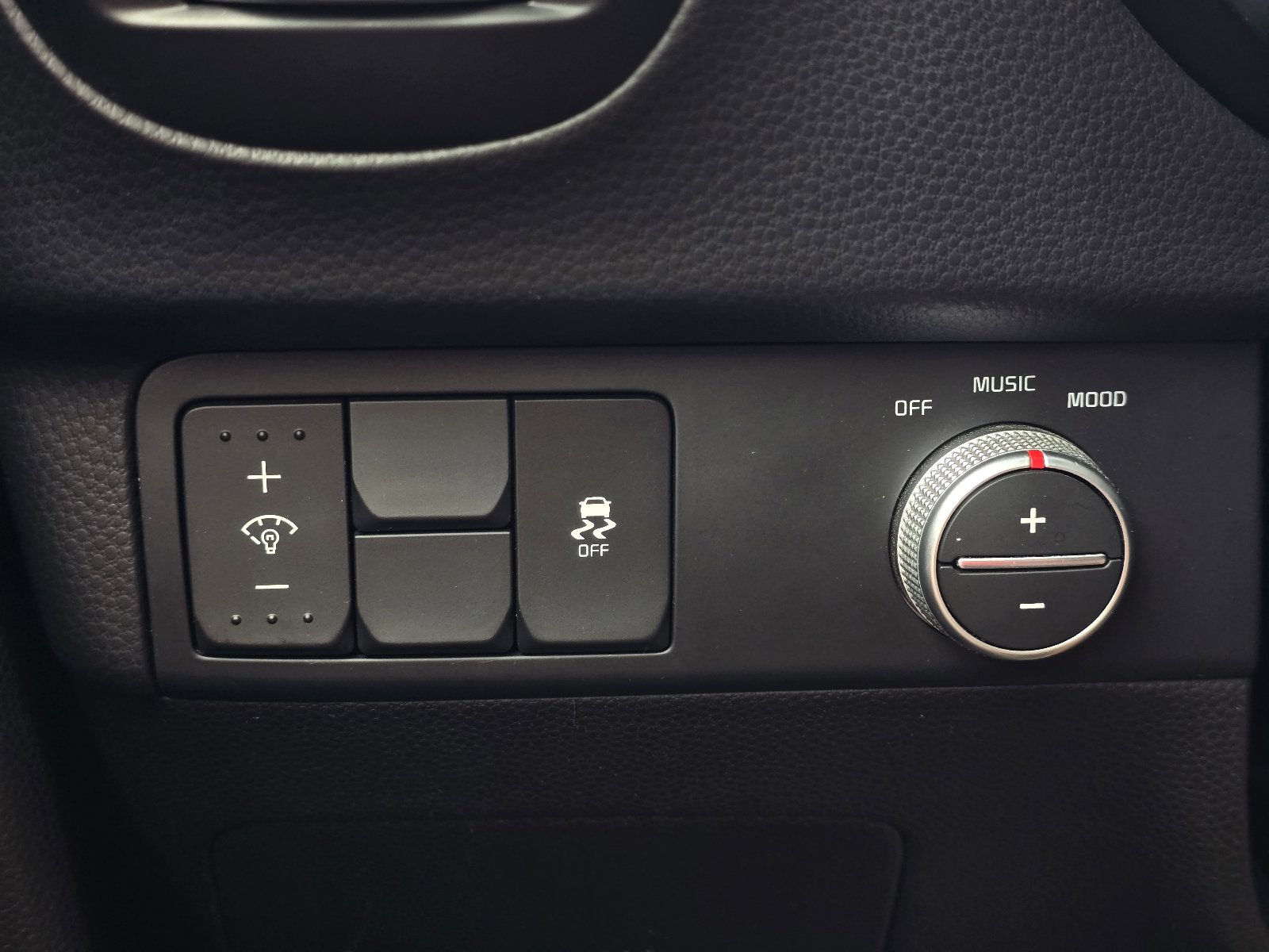 Used 2016 Kia Soul + w/ Audio Package image 21