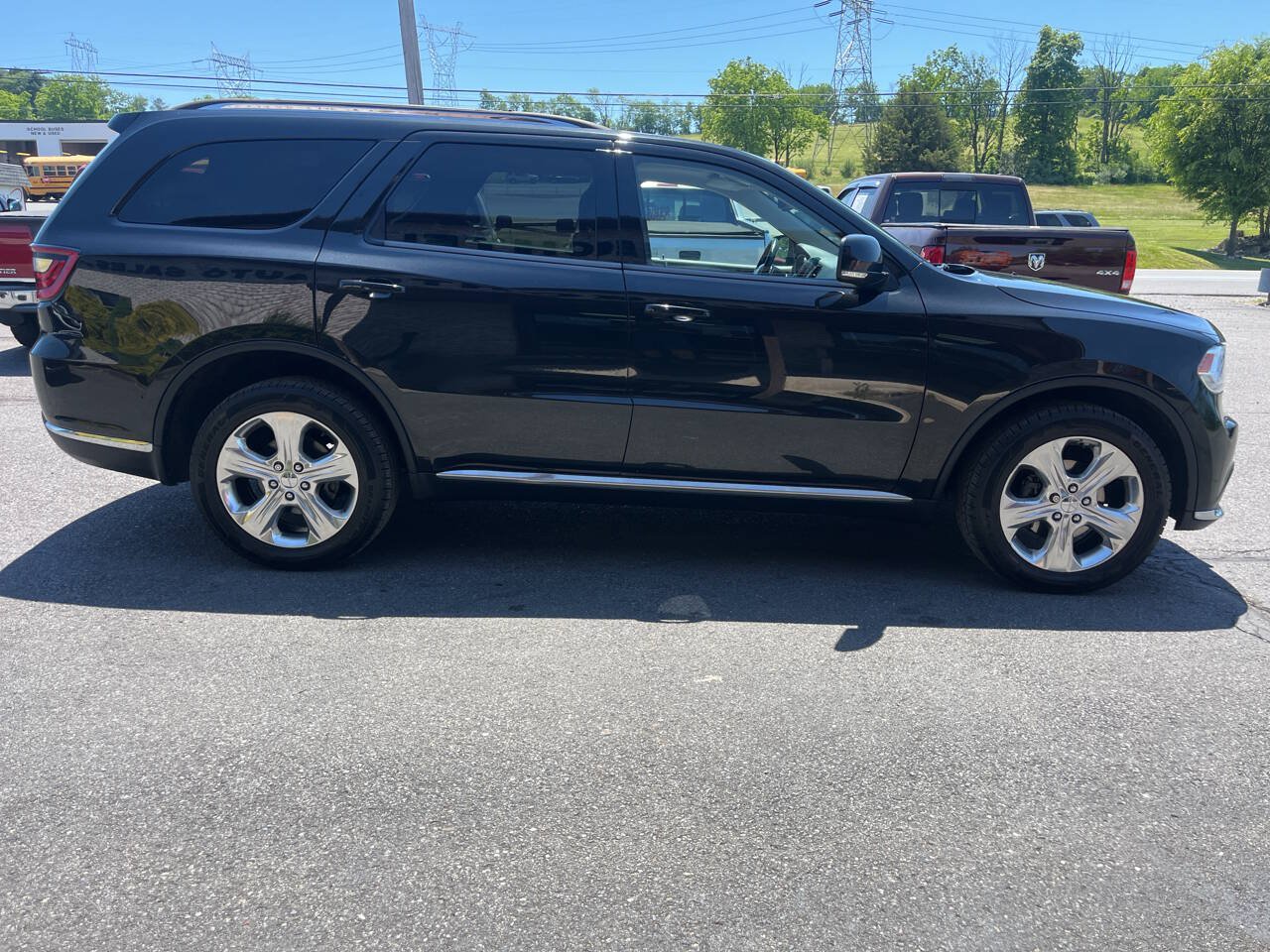 Used 2015 Dodge Durango Limited w/ Premium Group AWD/4WD image 5