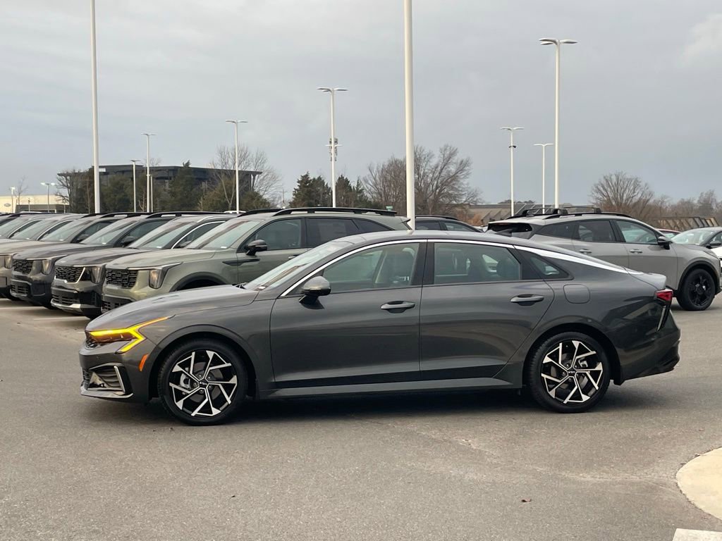 New 2025 Kia K5 EX image 4