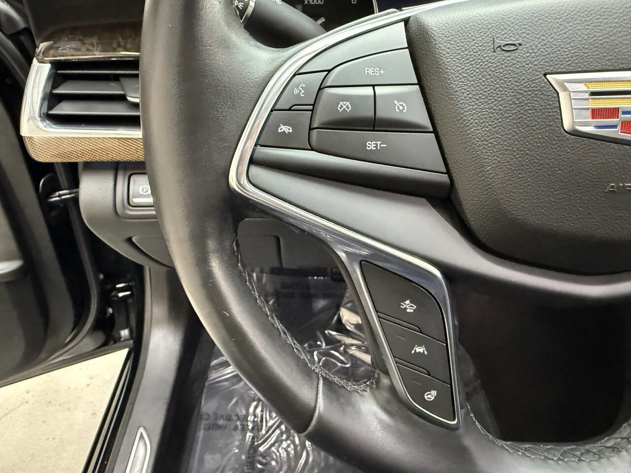 Used 2018 Cadillac CT6 Luxury image 24