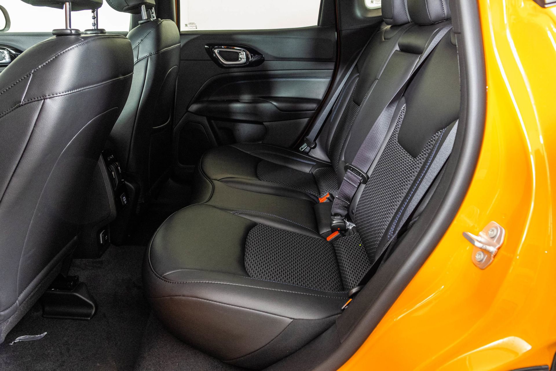 New 2026 Jeep Compass Latitude image 34