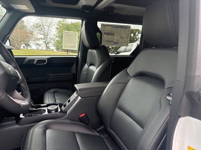 New 2025 Ford Bronco Badlands image 28