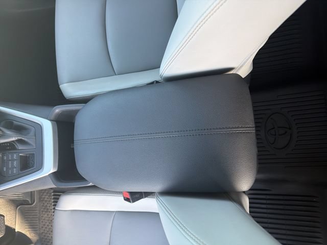Certified 2023 Toyota RAV4 XLE Premium AWD/4WD image 25