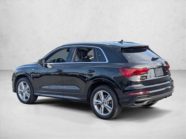 Used 2023 Audi Q3 2.0T Premium Plus w/ Premium Plus Package AWD/4WD image 7