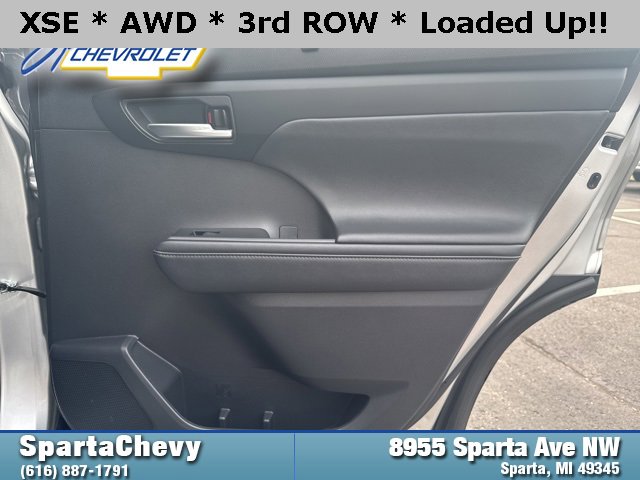 Used 2023 Toyota Highlander XSE image 20