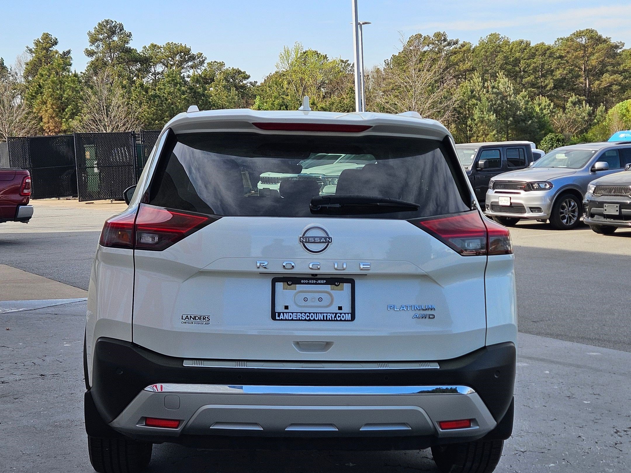 Used 2023 Nissan Rogue Platinum w/ Platinum Premium Package AWD/4WD image 6