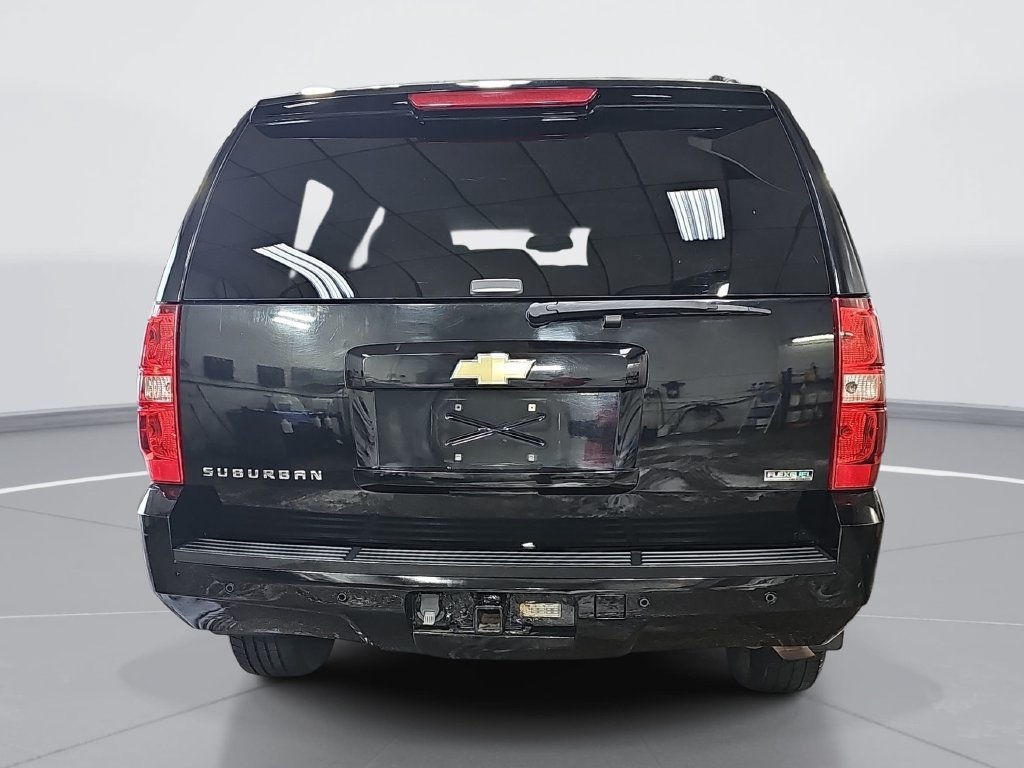 Used 2010 Chevrolet Suburban LT AWD/4WD image 5