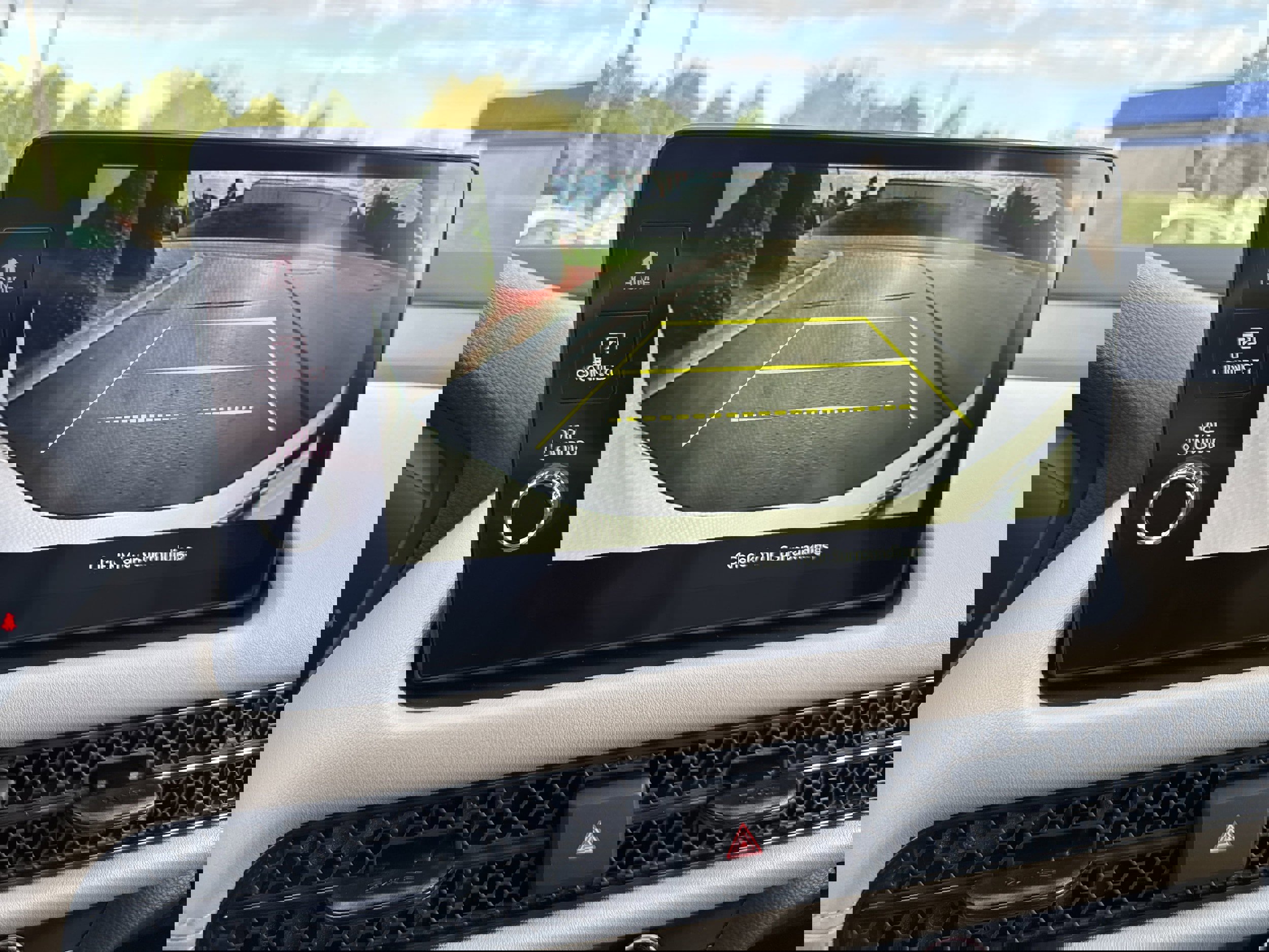 New 2026 Honda HR-V LX image 17