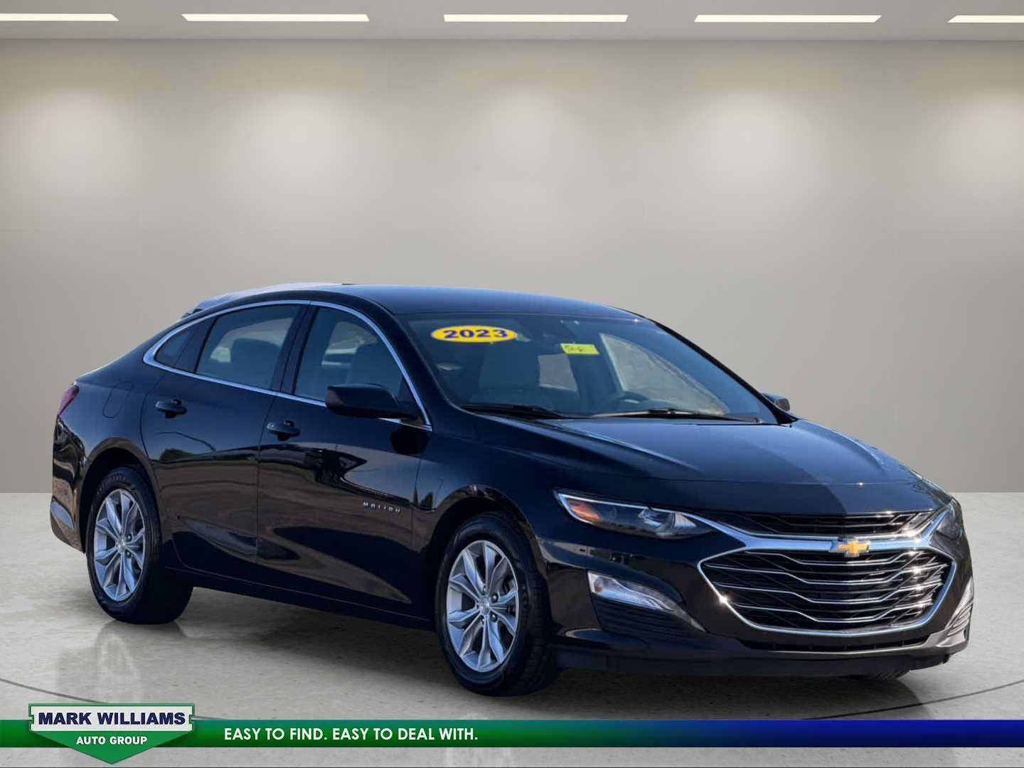 Used 2023 Chevrolet Malibu LT FWD image 2