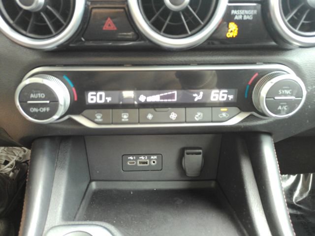 Used 2020 Nissan Sentra SR image 41