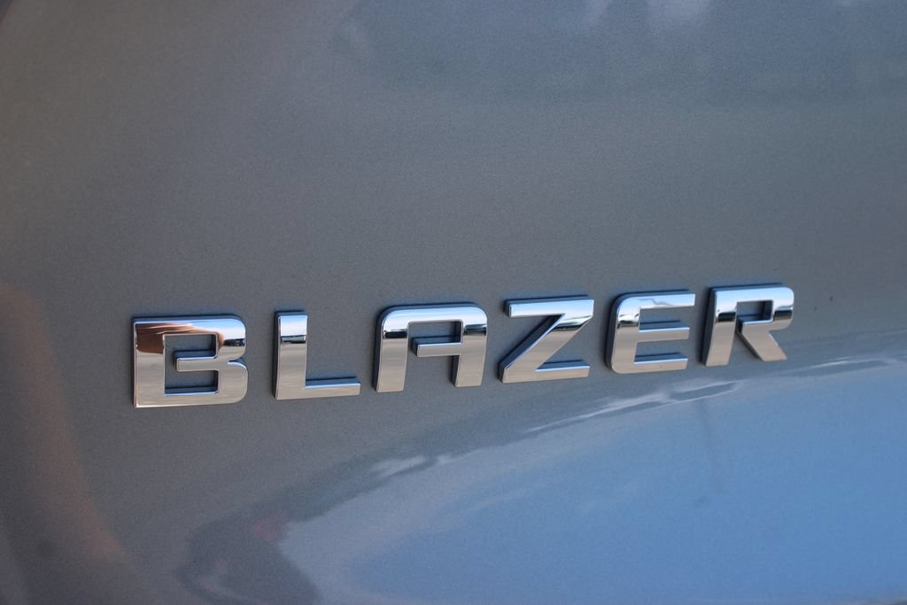 New 2026 Chevrolet Blazer LT w/ Convenience Package FWD image 14