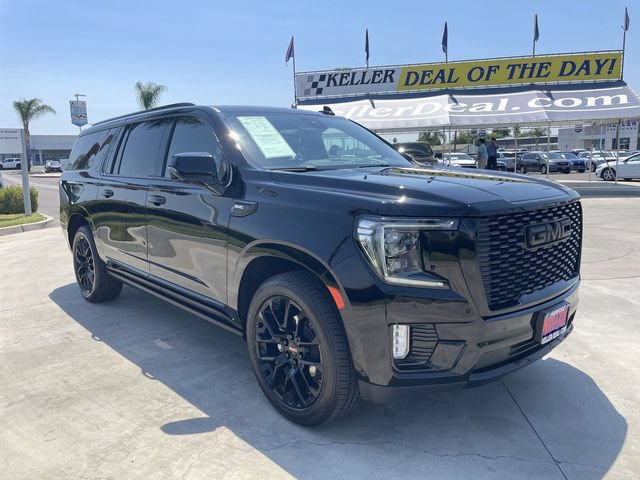 Used 2023 GMC Yukon XL Denali w/ Denali Reserve Package AWD/4WD image 2