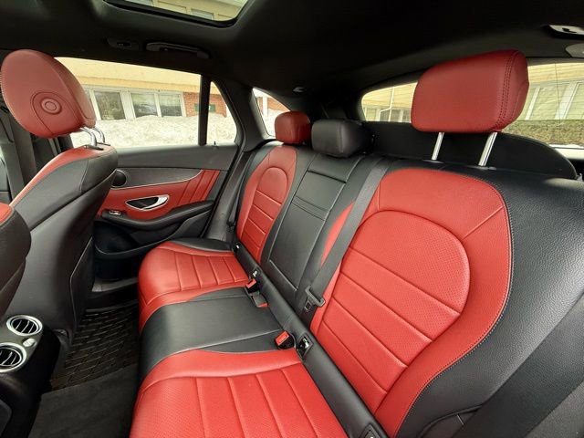 Used 2022 Mercedes-Benz GLC 300 4MATIC image 22