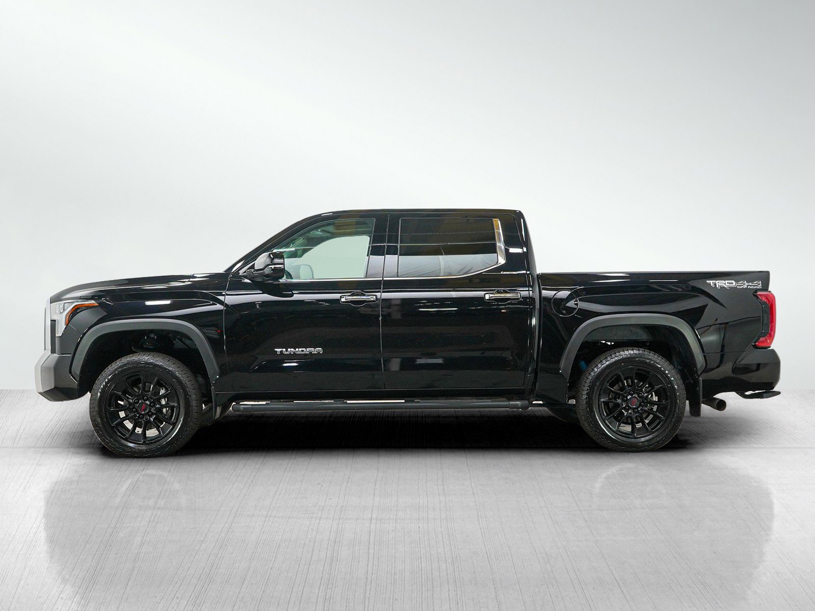 Used 2023 Toyota Tundra Limited w/ TRD Off-Road Package AWD/4WD image 2