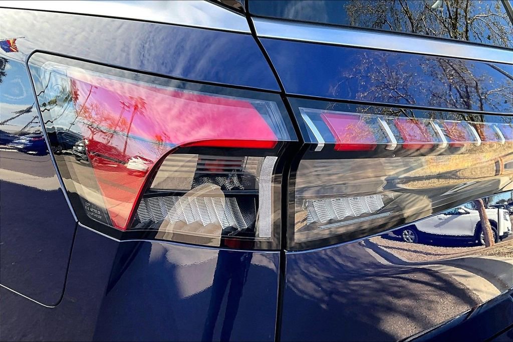 Used 2025 INFINITI QX80 Luxe image 30