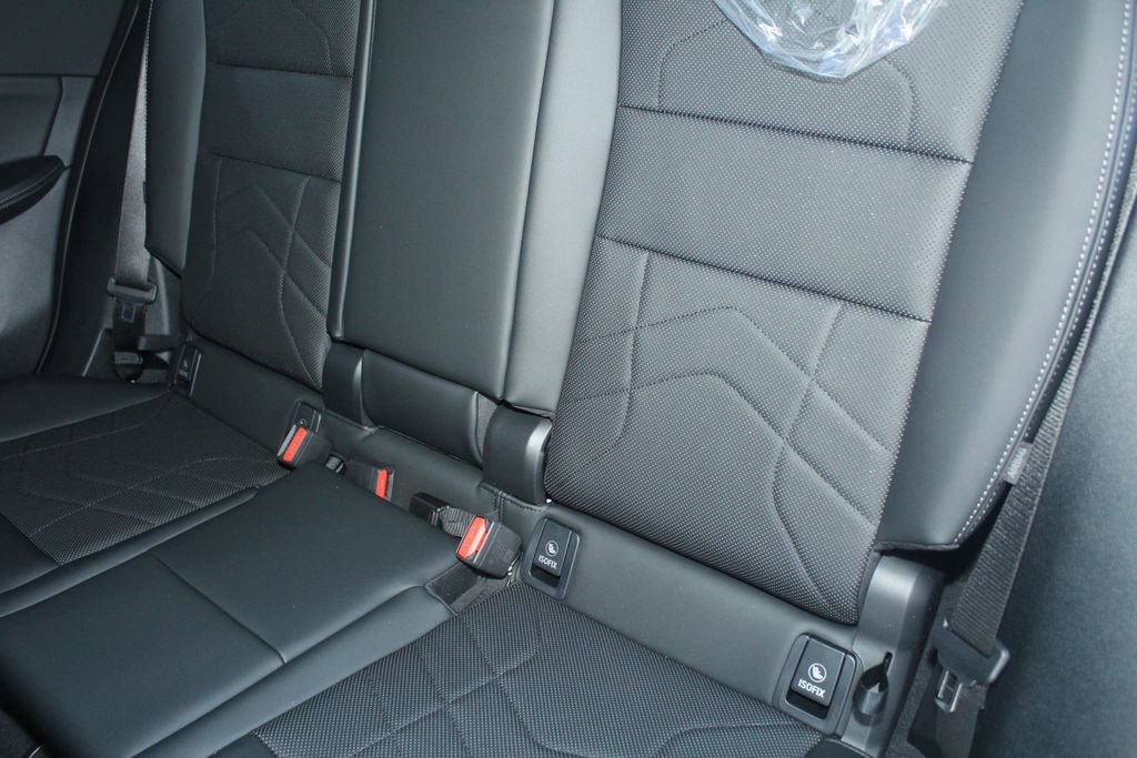 New 2026 BMW X2 xDrive28i w/ Technology Package AWD/4WD image 20