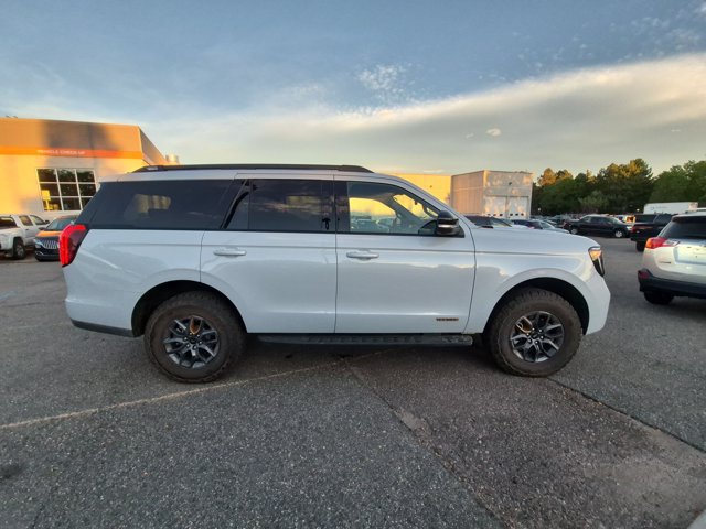 Used 2026 Ford Expedition Tremor AWD/4WD image 4