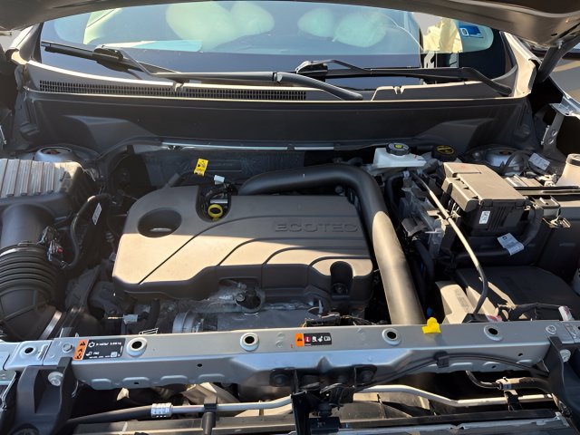 Used 2024 Chevrolet Equinox LT AWD/4WD image 16