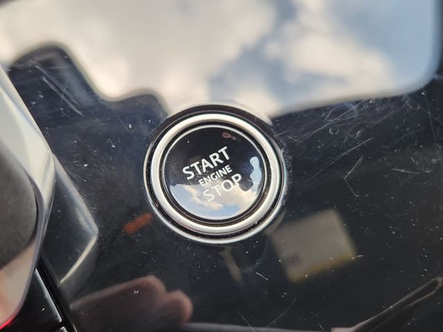 Used 2025 Land Rover Range Rover Sport SE image 20