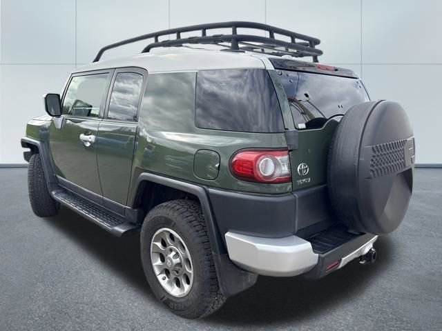 Used 2012 Toyota FJ Cruiser 4WD w/ Upgrade Pkg image 2
