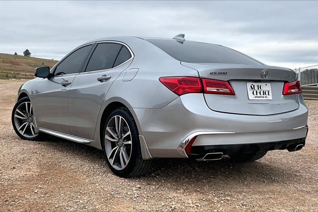 Used 2020 Acura TLX w/ Technology Package FWD image 4