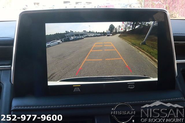 Used 2023 Chevrolet Suburban Premier image 28