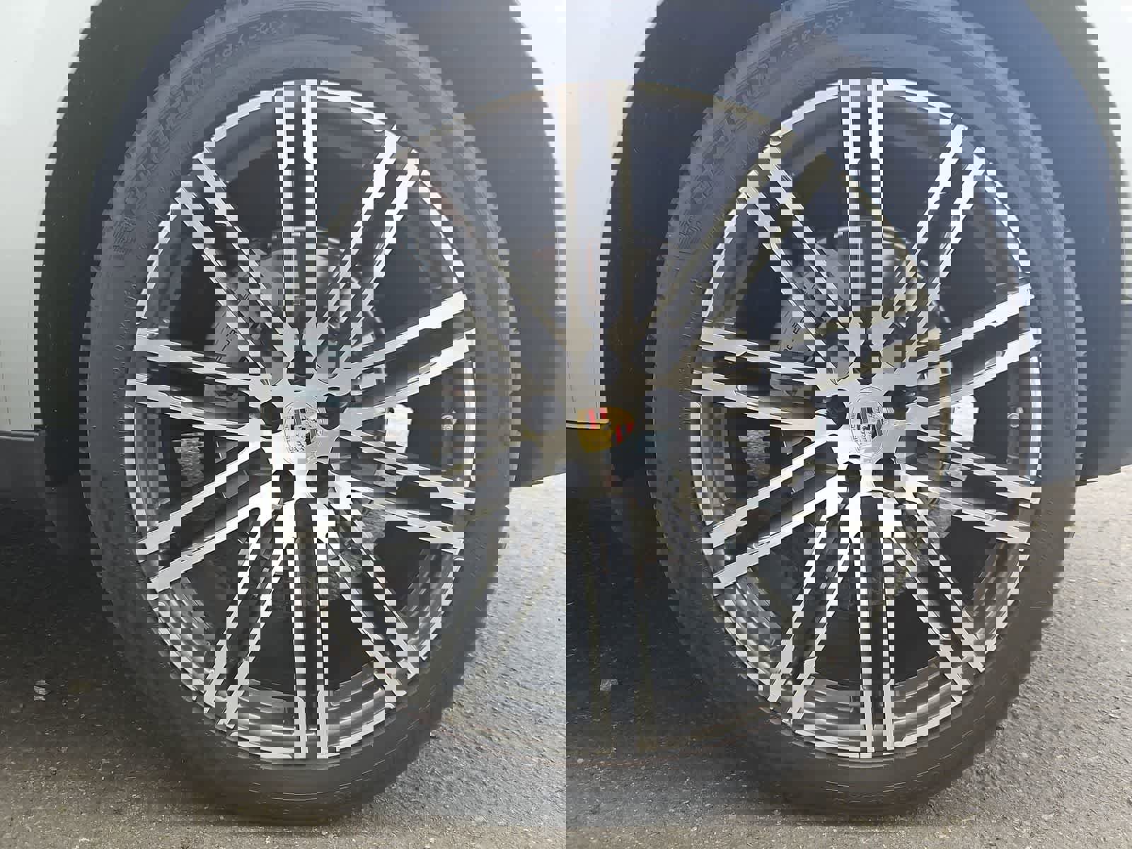 Used 2017 Porsche Macan S image 13