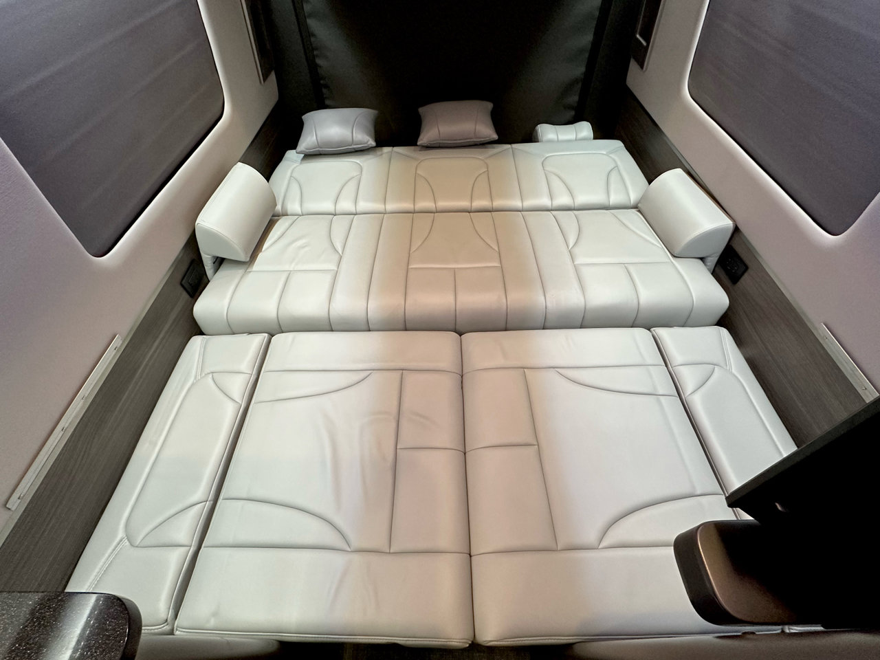 Used 2024 Mercedes-Benz Sprinter 3500 image 69