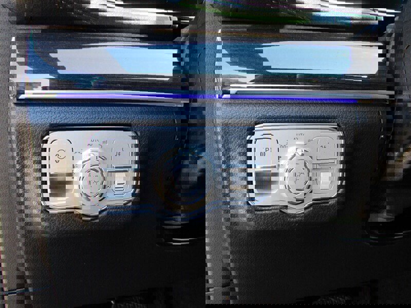 Used 2020 Mercedes-Benz GLS 450 4MATIC image 12