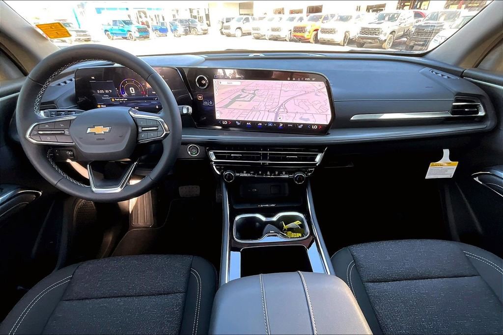 New 2026 Chevrolet Traverse LT image 5