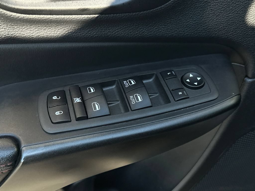 Used 2022 Jeep Cherokee Trailhawk w/ Trailer Tow Group AWD/4WD image 20