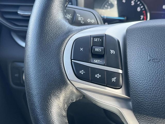 Used 2022 Ford Explorer XLT image 28