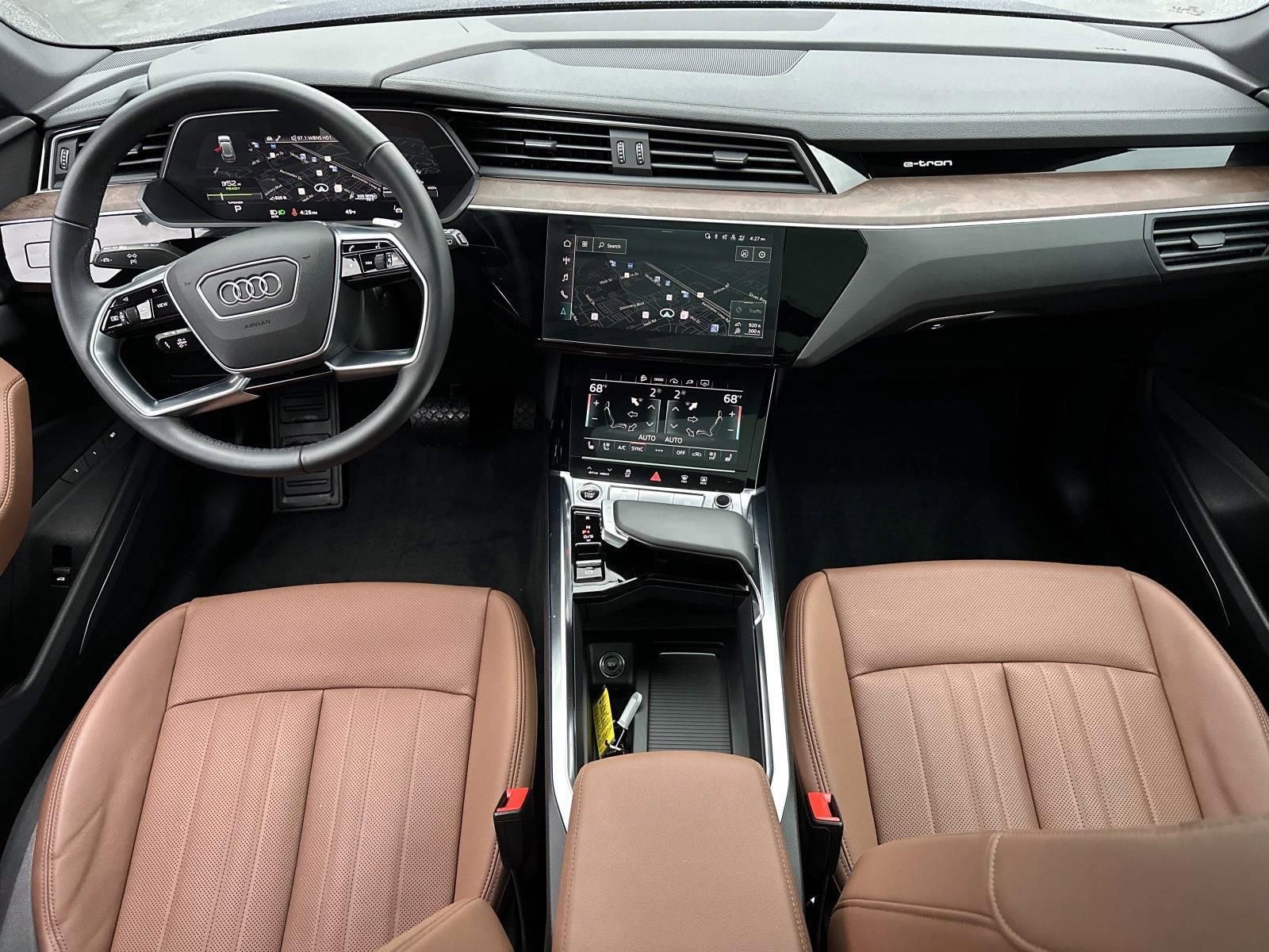 Used 2022 Audi e-tron Premium Plus image 28