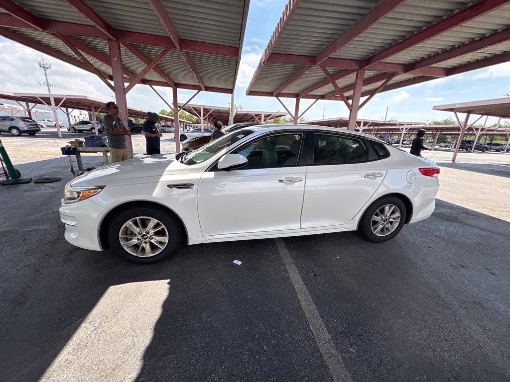 Used 2016 Kia Optima LX FWD image 5