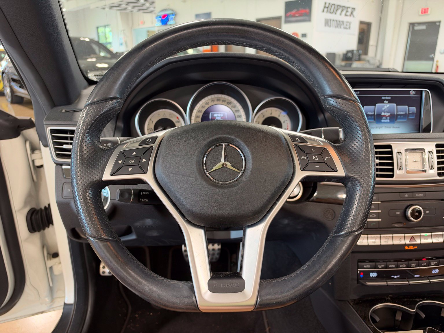 Used 2016 Mercedes-Benz E 550 Cabriolet image 17