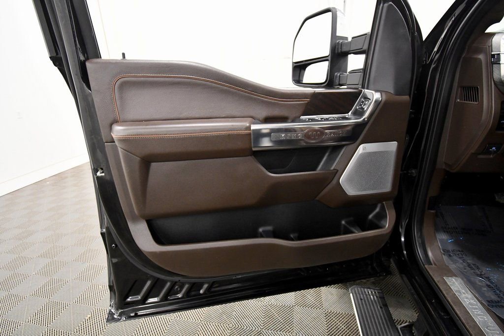 Used 2024 Ford F250 King Ranch image 13