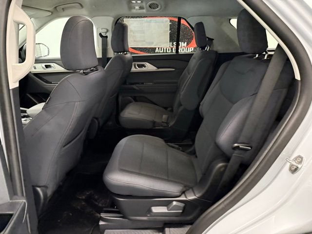 New 2026 Ford Explorer Active RWD image 13