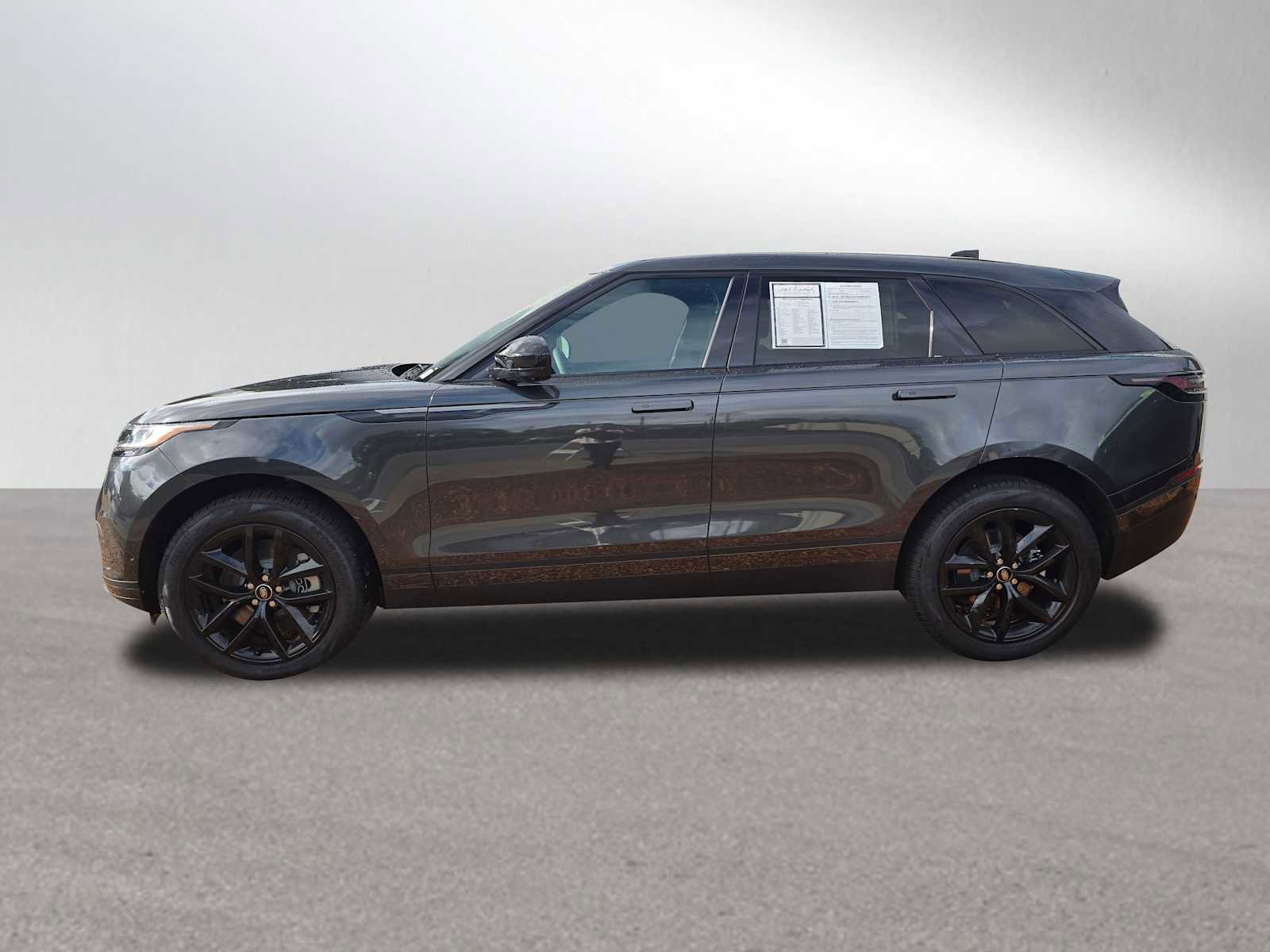 Used 2026 Land Rover Range Rover Velar S image 2