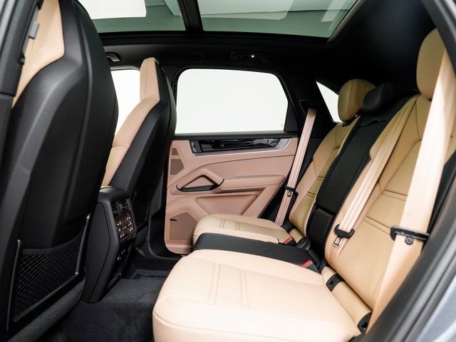 New 2026 Porsche Cayenne E-Hybrid image 24
