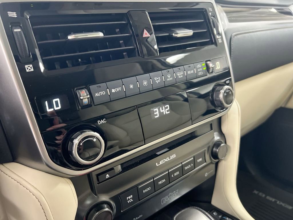 Used 2023 Lexus GX 460 Premium AWD/4WD image 12