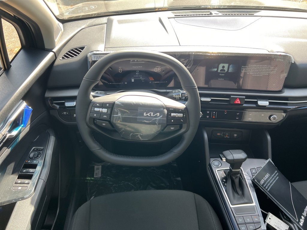 New 2026 Kia Sportage LX image 10