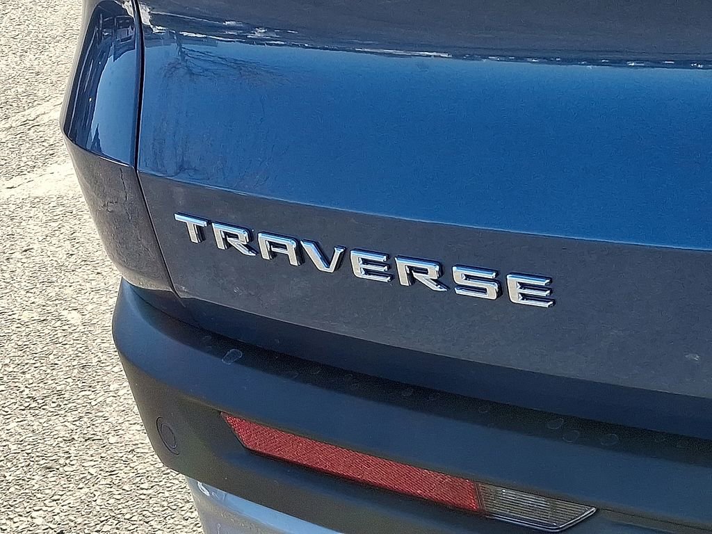 New 2026 Chevrolet Traverse LT image 5