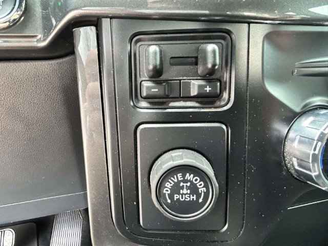 Used 2023 Ford F150 XLT w/ Equipment Group 302A High RWD image 27