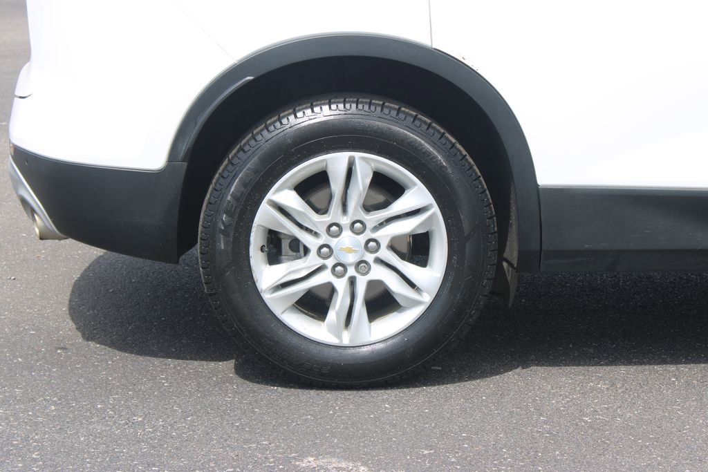 Used 2020 Chevrolet Blazer LT image 13