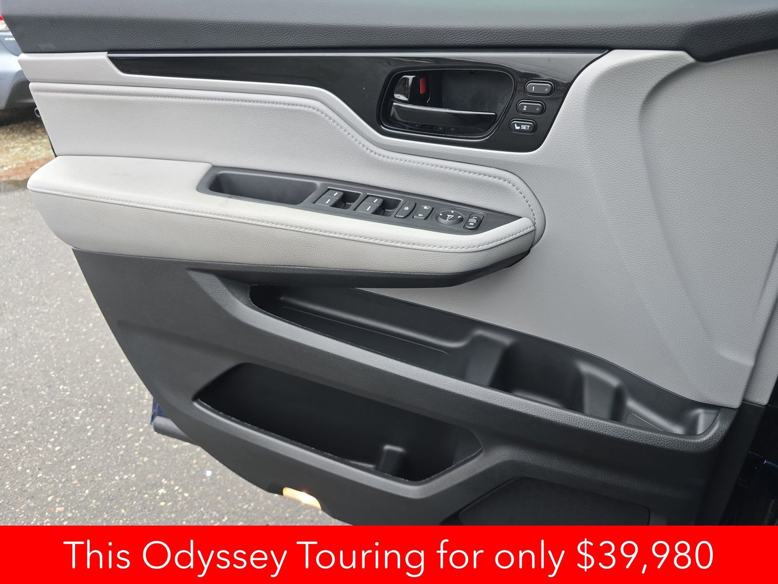 Used 2024 Honda Odyssey Touring image 38