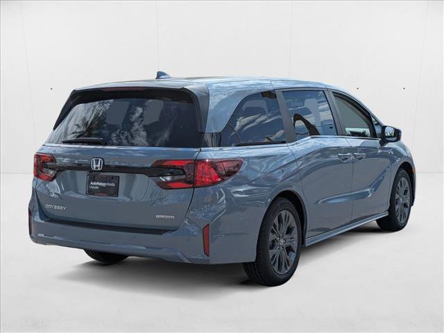 New 2026 Honda Odyssey Touring image 2