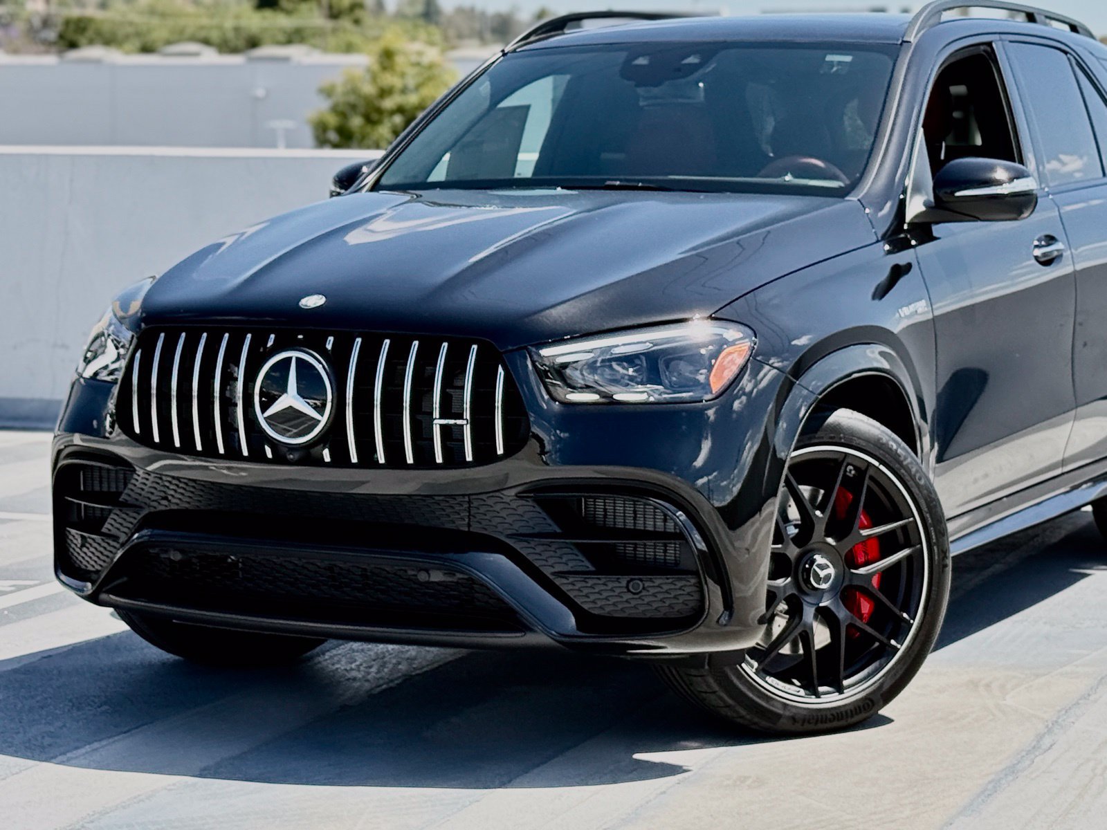 New 2026 Mercedes-Benz GLE 63 AMG S image 3