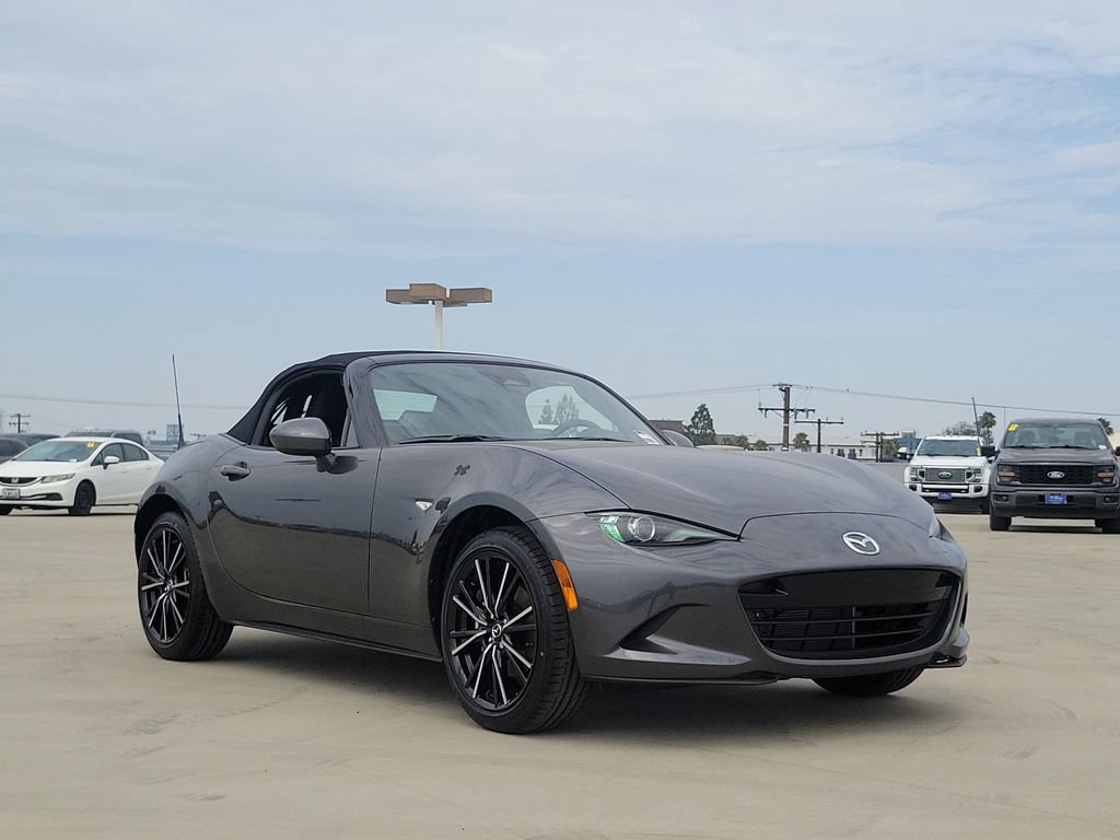 New 2026 MAZDA MX-5 Miata Grand Touring RWD image 27